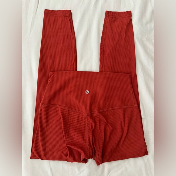 Lululemon Align Ribbed High-Rise Pant 25"
Cayenne red orange fall autumn - Picture 5 of 12